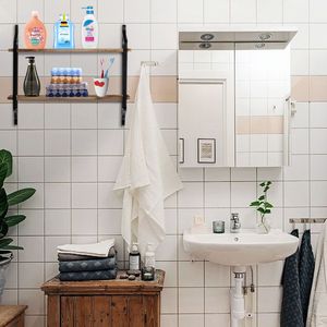 Mensole Galleggianti in Legno a 2 Livelli Stile Industriale, Montaggio a Parete per Soggiorno, Camera da Letto, Cucina o Ingresso YS - Product Image 1