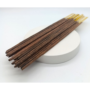 Fabricación de varillas de incienso ecológicas con bambú sostenible y aceites aromáticos orgánicos - Product Image 1