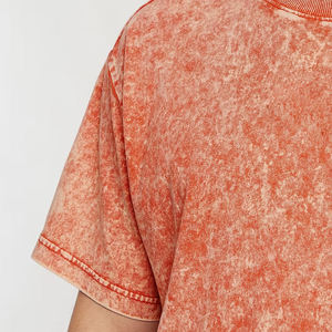 Camiseta Oversize de Punto para Hombre de Alta Calidad con Lavado Ácido, 100% Algodón Transpirable, con Color Personalizable y Diseño Vintage - Product Image 4