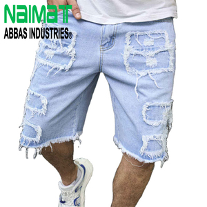 กางเกงยีนส์ขาสั้นผู้ชายสีซีดฟอก ทรงสลิมฟิต ขาดเซอร์ๆ ขอบดิบ สไตล์ลำลองสำหรับฤดูร้อน - Product Image 1