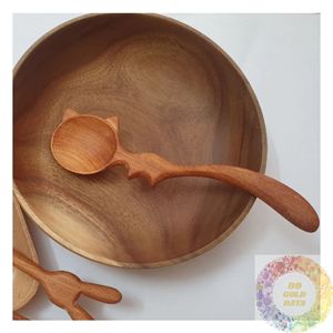 Cuillère en bois rustique faite à la main, ustensile de cuisine naturel, cadeau pour amis, famille, propriétaires de maisons, événements de pendaison de crémaillère et magasins de détail - Product Image 4