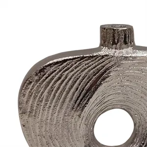 Jarrón de Metal Hecho a Mano para Mesa, Diseño Industrial, Centro de Mesa Decorativo para Hogar, Oficina, Hotel, Vestíbulo, Restaurante, Recepción - Product Image 1