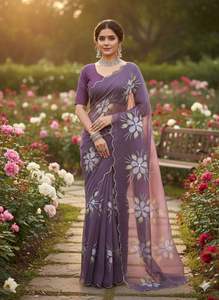 Sari en soie de mousseline de créateur indien le plus vendu, avec chemisier élégant et stylé, tenue ethnique tendance pour mariage - Product Image 6