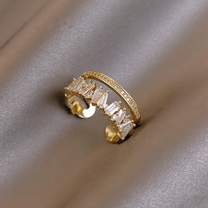 Anillo Vintage Asimétrico de Doble Banda con Piedras Preciosas y Jade para Mujer - Product Image 2