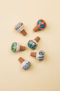 Bouchon de bouteille de vin en céramique artisanale avec bouchon en liège, accessoire de scellage décoratif réutilisable pour la maison, le bar, le restaurant et les caves à vin - Product Image 4
