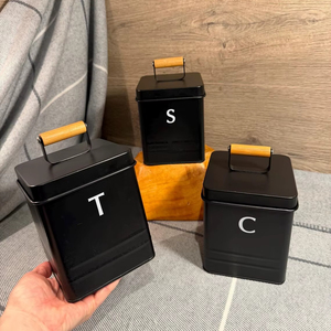 Juego de Recipientes de Almacenamiento de Metal Negro Mate para Té, Café y Azúcar, Organizador Elegante para la Encimera de la Cocina y Juego de Recipientes Modernos de la India - Product Image 1