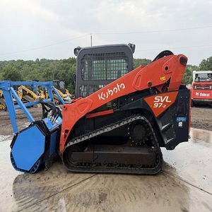 Cargadora de Dirección Deslizante Kubota de Uso Pesado con Trituradora para Proyectos Eficientes de Silvicultura y Mantenimiento de Propiedades - Product Image 1