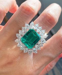 Anillo Clásico de Plata de Ley 925 Chapado en Oro Rosa con Esmeralda Cultivada en Laboratorio y Circonita Cúbica, Joyería de Lujo para Bodas para Mujer - Product Image 2