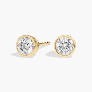 Boucles d'oreilles classiques serties de diamants de laboratoire ronds taillés en taille baguette, 0,75 ct, en or blanc 14 carats, pour occasions spéciales - Product Image 1