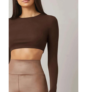 Haut court marron à manches longues pour femme, col rond, couleur unie, coupe minimaliste, tricoté en Spandex et Nylon, séchage rapide, toutes saisons - Product Image 6