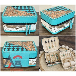 Premium Quality 2026 New Hand Tooled Cowhide Leather Jewelry <b>Box</b> Checkerboard Travel Ring Durable Storage Case <b>Gift</b> for Women's - Product Image 1
