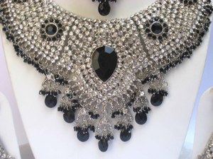 Vintage Antique Silver Plated Crystal Jewelry Set Necklace Earrings Pear Cut Rhinestone Women's Wedding Bridal Style - Product Image 2