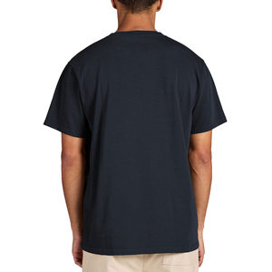 T-shirt personnalisé à col rond et manches courtes, coupe classique, décontracté, 100 % coton jersey tricoté, couleur unie, design vierge - Product Image 2
