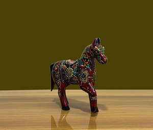 Figura de Caballo de Madera Hecha a Mano, Estatua Decorativa Pintada a Mano para Decoración del Hogar y Regalos - Product Image 5