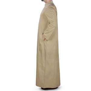 Al por mayor: Túnicas largas islámicas de poliéster y algodón brillante de color liso, estilo Kaftan tradicional de Dubái, Thobes transpirables. - Product Image 3