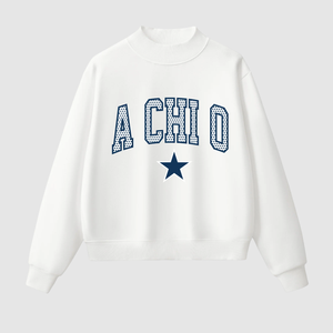 Sudadera blanca de cuello redondo para mujer con estampado de la letra Chi O y diseño frontal con logotipo de estrella, corte regular, 100% algodón tejido, para otoño. - Product Image 1