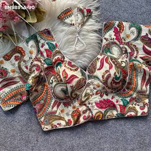 Colección Premium de Blusas Indias de Crepé con Bordado y Estampado Posicional, Calidad de Exportación, a Precio de Mayoreo - Product Image 4