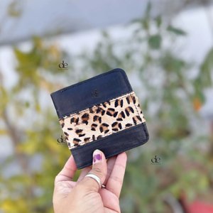 กระเป๋าสตางค์หนังแท้ลายสัตว์ ดีไซน์ใหม่ หนังวัวพิมพ์ลายเสือดาว สำหรับผู้ชาย พร้อมช่องใส่บัตร ขายดี เป็นของขวัญสำหรับเขา - Product Image 1