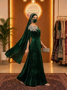 Vestido Kaftan de Terciopelo Premium de TrendsbyCp con Bordado de Lujo |   Ropa de Noche Elegante y Modesta Personalizada - Product Image 2