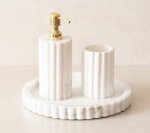 Ensemble de salle de bain en résine époxy blanche de qualité supérieure, 4 pièces, pour la maison, distributeur de savon, porte-brosse à dents, ensemble de vanité à prix abordable - Product Image 1