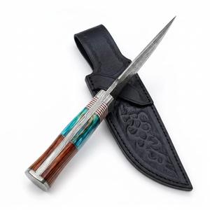 Couteau utilitaire à lame fixe en acier Damas de qualité industrielle, fabriqué sur mesure, avec manche en résine et bois composite, idéal pour le bricolage (DIY) et les commandes OEM. - Product Image 2