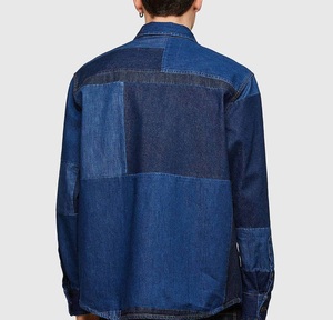 เสื้อเชิ้ตยีนส์คุณภาพสูงทรงโอเวอร์ไซส์ แต่งสีบล็อก ติดกระดุม สไตล์สตรีทแวร์ แฟชั่นผู้ชาย ผ้าเดนิมยืดหยุ่น จาก Cumbre Sports - Product Image 2