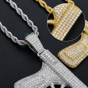 Pendentif pistolet style hip-hop en argent 925 rhodié et plaqué or 18 carats avec moissanite, bijoux pour homme, cadeau d'anniversaire - Product Image 4