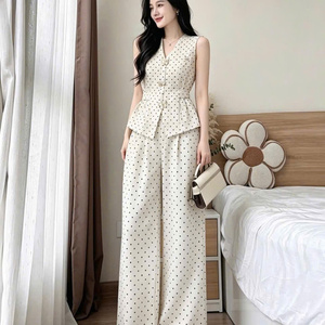 ชุดเสื้อผ้าผู้หญิงสองชิ้นสำหรับฤดูร้อน สไตล์ลำลอง สวยหรู ผลิตจากผ้าฝ้าย เป็นมิตรต่อสิ่งแวดล้อม ซักได้ สวมใส่สบาย คอปกแบบไม่มีปก ทรงเข้ารูป ยาว สีพื้น - Product Image 2