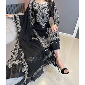 Magnifique ensemble de vêtements indiens et pakistanais, haut, bas et dupatta élégants pour les fêtes - Product Image 2