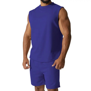 Ensemble de t-shirt sans manches et short pour homme, vêtements de sport haut de gamme, matière douce et confortable, design léger et respirant pour la salle de sport - Product Image 6