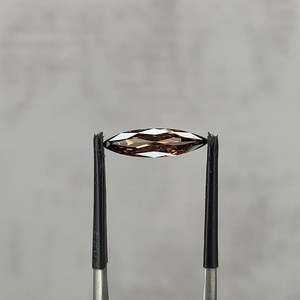 Diamant de laboratoire CVD taille marquise 0,68 CT 13,10 x 3,48 MM couleur champagne fantaisie pour la fabrication de bijoux - Product Image 5