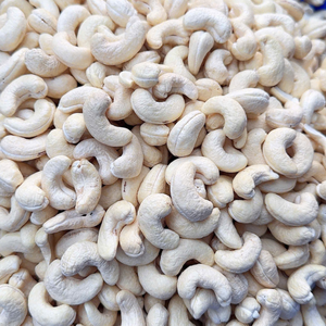 Nueces de Anacardo de Origen Vietnam, Granos de Anacardo, Nuez de Anacardo SANTIGO - Product Image 1