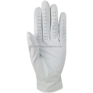 Gants de golf à adhérence précise avec panneaux ventilés et toucher doux, conçus pour un swing fluide et des performances stables sur le terrain - Product Image 4
