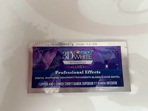 Băng tẩy trắng răng Crest Whitestrips Professional Effects 1 hộp 20 gói 40 miếng dán trắng răng 3D bán buôn băng tẩy trắng răng Crest Whitestrips - Product Image 2