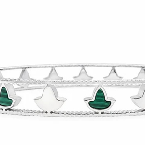 Brazalete de Malaquita Plateada con Diseño de Hiedra para Mujer, Elegante Joyería de Moda en Verde y Plateado, Accesorio de Lujo para la Muñeca - Product Image 4
