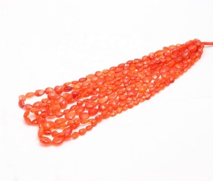 Perles de pierre en forme de poire à facettes en cornaline 6x9mm avec perceuse droite se démarquent avec un style unique - Product Image 3