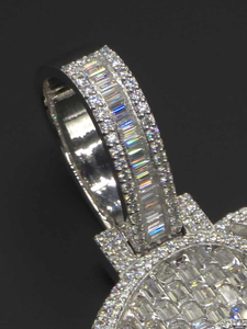 Collier Pendentif Ovale en Moissanite, Pendentif Statement Pavé Baguette, Bijoux de Luxe pour Hommes et Femmes, Cadeau de Mariage Hip Hop Élégant - Product Image 2