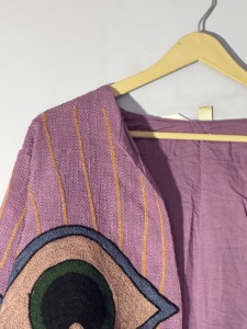 เสื้อแจ็คเก็ต Evil Eye Suzani – เสื้อโค้ทผ้า TNT ทำมือ – เสื้อแจ็คเก็ตปักลายโบโฮแบบเปิดด้านหน้าลายตา - Product Image 4