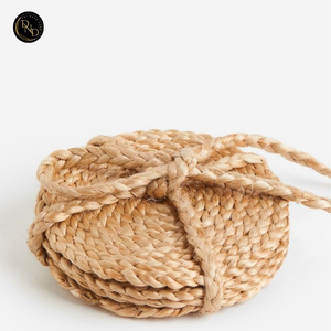 Alfombrilla Redonda Antideslizante Hecha a Mano con Diseño Bohemio de Jacinto de Agua Natural Ecológico al por Mayor - Product Image 2