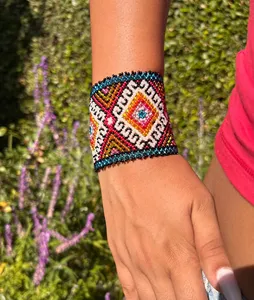 Pulsera Mar y Tierra con Diseño Especial Atractivo para Mujer, Ideal para Fiestas, Cumpleaños, Aniversarios - Product Image 6