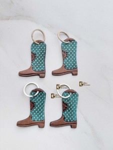 Porte-clés en cuir fait main à prix de gros, couleur turquoise, en forme de botte, boucles d'oreilles porte-clés, vente chaude, porte-clés légers - Product Image 5