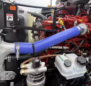 Camions-couchettes d'occasion propres, 3 mois d'utilisation, abordables, modèles 2021, 2022, 2023 Volvo VNL64T740 - Product Image 6