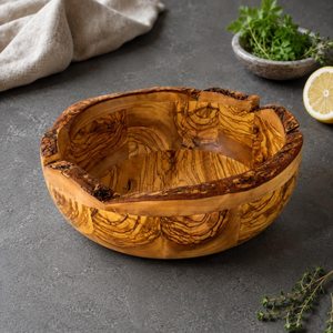 Bol artisanal en bois d'olivier – Forme naturelle rustique, centre de table – Décoration de cuisine méditerranéenne pour servir les aliments - Product Image 1