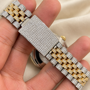 Reloj Raj Gems con Incrustaciones de Moissanita, Bisel Chapado en Oro, Esfera Redonda, Correa de Acero Inoxidable, Estilo Hip Hop Unisex - Product Image 4