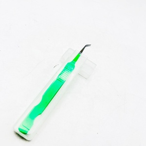 Pince à épiler à sourcils en acier inoxydable classique de haute qualité à pointe pointue pour les soins personnels à prix économique durable - Product Image 6