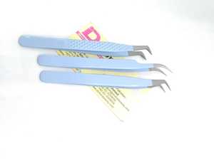 Juego de Pinzas para Extensión de Pestañas con Logotipo Personalizado, Color Azul Cielo, con Agarre de Diamante, Pinzas para Volumen Ruso, Pinzas en Forma de L y Pinzas de Punta Recta - Product Image 2