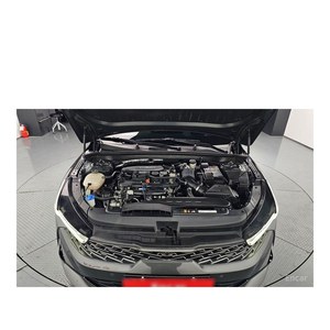 Kia K5 2022 avec moteur 1.6 Turbo, 57 490 km, conduite à gauche, boîte automatique, sièges en cuir - Product Image 6