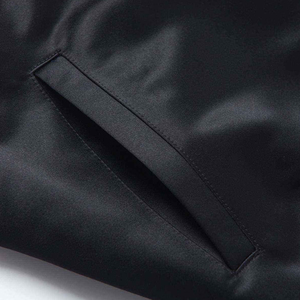 Veste en satin élégante pour homme, légère, à boutons, dernière tendance, avec doublure en coton. - Product Image 5