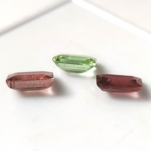 Turmalina Multicolor Pastel Natural de 7.90 Ct, Corte Esmeralda 7x10 mm, Par de Gemas Sueltas de 3 Piezas con Juego de Color Rosa y Verde Zambia - Product Image 5