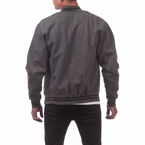 Usine de vente directe de vestes universitaires, offrant une fabrication sur mesure, une étiquetage privé, des vestes à capuche en laine avec patchwork. - Product Image 4